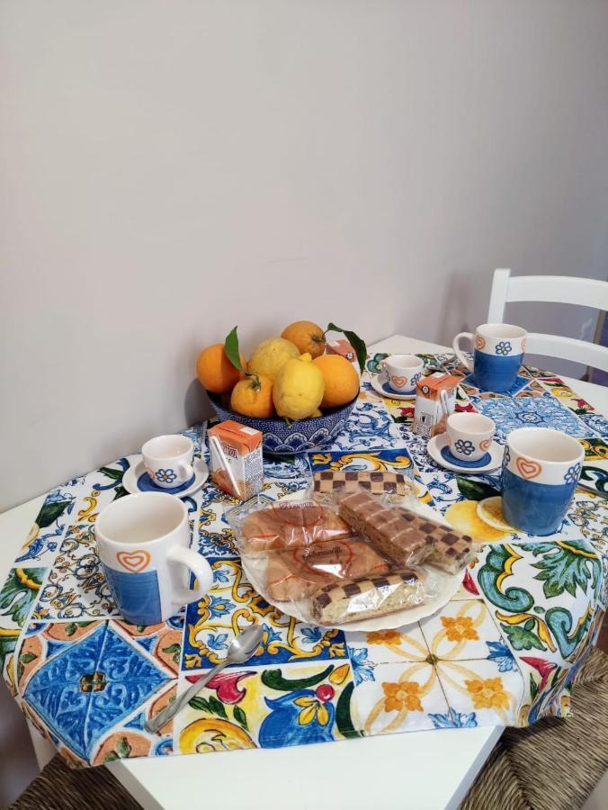 I Du Meli Apartments 타오르미나 외부 사진